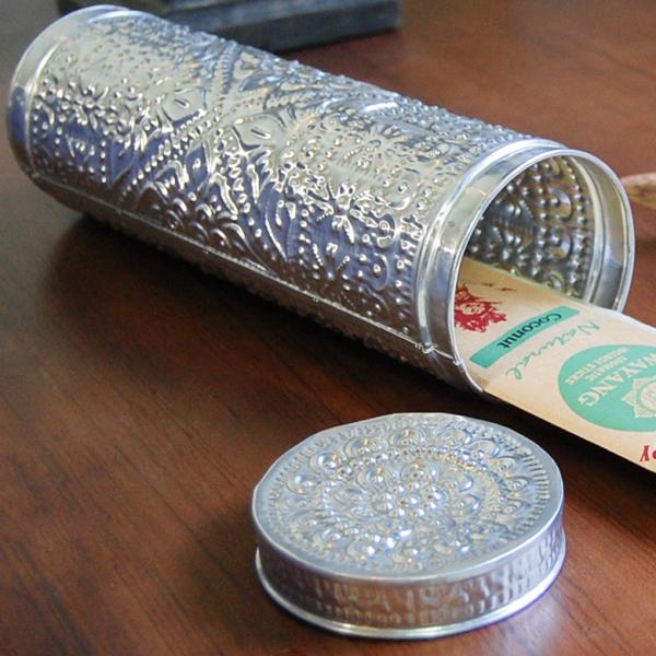 収納ケース アルミ 筒型 小物入れ ペンケース お香入れ バリ雑貨 アジアン 缶 BOX おしゃれ ...
