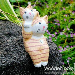 バリ島からやってきた仲良し親子の木彫りオブジェ アジア工房 11541