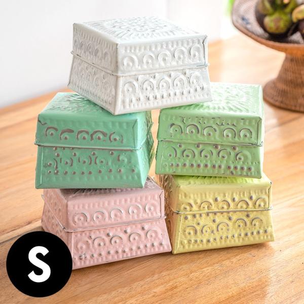 小物入れ 蓋つき アルミ製 収納 アクセサリーケース ジュエリーケース 正方形 型押し アジアン お...