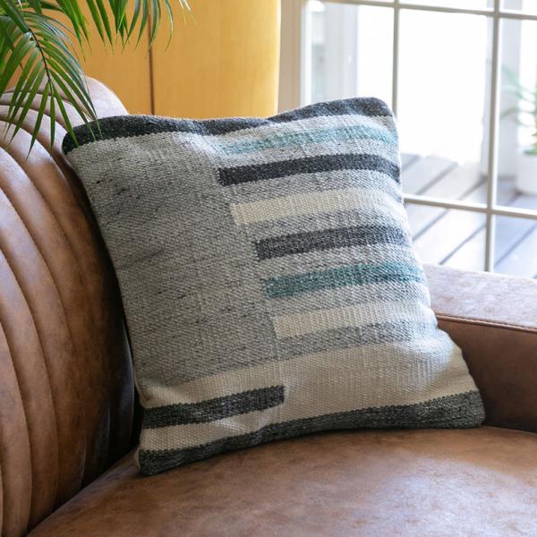 クッションカバー キリム柄 45ｘ45cm ボーダー柄 インド  正方形 四角 ソファ ベッド アウ...