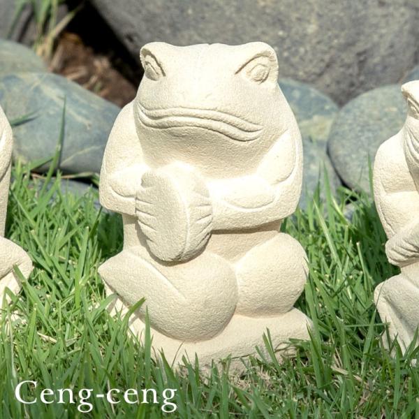 置物 オブジェ カエル ガムラン隊 チェンチャン お祈り 縁起物 幸運 石造 玄関 人形 バリ雑貨 ...
