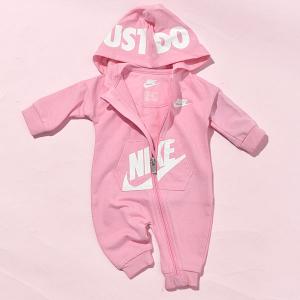 ナイキ ロンパース ベビー NIKE HOODED BABY FT COVERALL 赤ちゃん 薄手 前開き 子供服 キッズ ジッパー式 フードロゴ ピンク 56g805