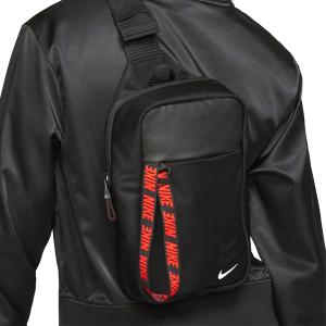 半額 50%off ショルダーバッグ ナイキ NIKE エッセンシャル ヒップパック 5L ボディバッグ 斜めがけ バッグ ブラック 黒 BA6144