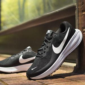 NIKE REVOLUTION 7 WIDE ナイキ レボリューション ワイド メンズ