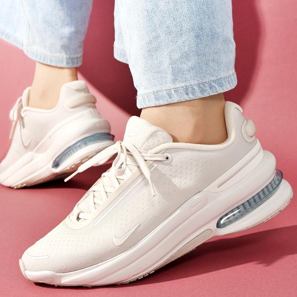 送料無料 ナイキ スニーカー レディース NIKE エア ズーム アップターン SC シューズ 靴 ...