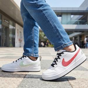 2026秋冬新作 ナイキ スニーカー キッズ レディース NIKE コート ボロー LOW WIN GS 靴 シューズ 子供 子供靴 子どもスニーカー IR1530