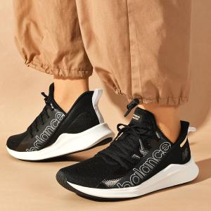 ニューバランス スニーカー New Balance レディース Fresh Foam Powher Run v2 かかとループ ロゴ シューズ 靴 黒 白 10%off 2024春夏新色｜エレファントSPORTS