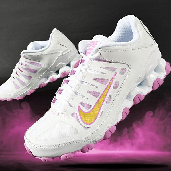 30%OFF ナイキ スニーカー レディース NIKE リアックス 8 TR ジム トレーニング シ...