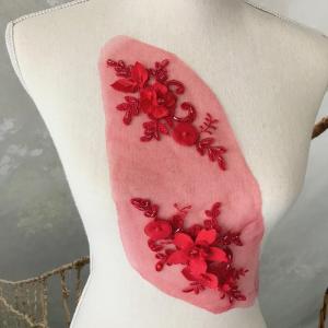 モチーフ 衣装 レッド 花 ビーズ付き チュー...の詳細画像1