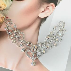 ラインストーンモチーフ ネックライン モチーフ