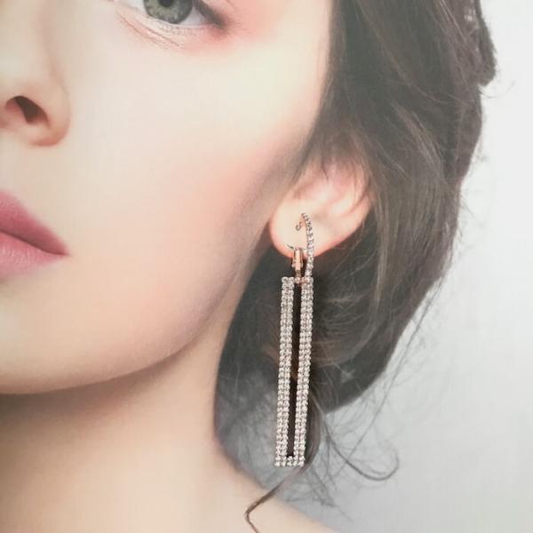 ピアス ラインストーンピアス 衣装 イヤリング アクセサリー デザインピアス 社交ダンス ベリーダン...
