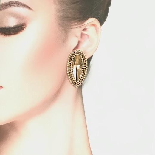 ピアス ゴールド ラインストーンピアス 雫 ラインストーンイヤリング アクセサリー 社交ダンス ビジ...