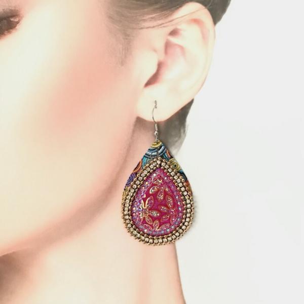 雫 ピアス ラインストーンピアス しずく ピンク ABオーロラ 衣装ピアス アクセサリー 衣装ステー...