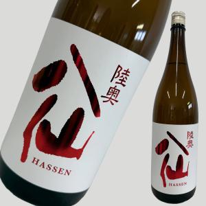 陸奥八仙 赤ラベル 特別純米 1800ml