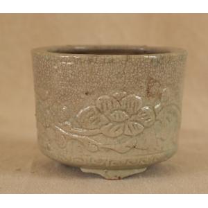 貴重 元時代 竜泉窯青磁纒枝牡丹紋瓶28.5cm 残欠刻花瓶 梅瓶 中国古玩