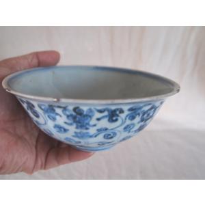 元時代 景徳鎮 青花魚藻文 古染付中皿18cm 15世紀 アジア 古玩 中国