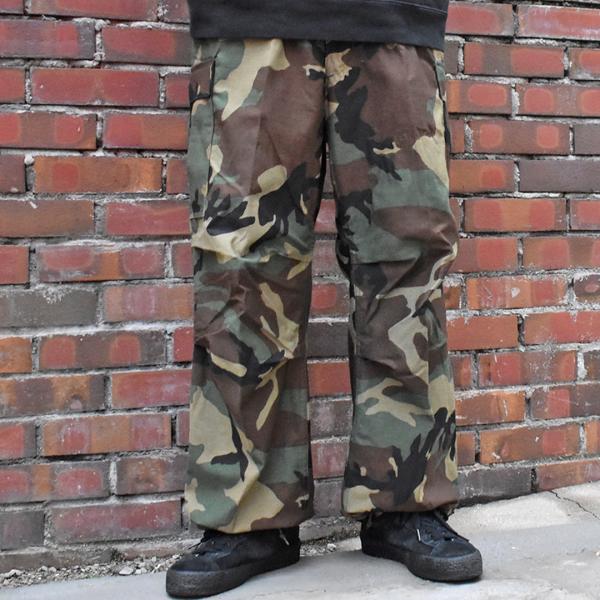 実物 未使用品デッドストック 米軍 M-65フィールドカーゴパンツ ウッドランドカモ