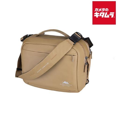 サミットクリエイティブ SUM-SHLDR7L-CP テンジン 7L ショルダーバッグ シャンパーニ...