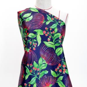 ハワイアン生地 レフア柄 シャンタン生地 ネイビ...の商品画像