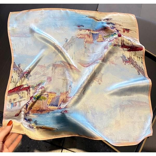 送料無料 エレガントなプリント柄入り100％シルクプチスカーフ　　04522