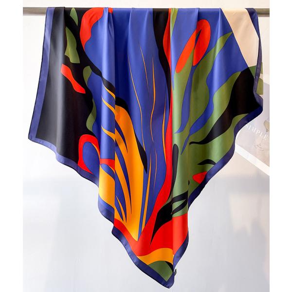 送料無料 男女兼用 大判正方形 シルクタッチ プリント柄 スカーフ 　05541a