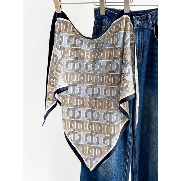 送料無料 男女兼用 三角形 シルクタッチ 幾何学柄 スカーフ/ヘアリボン　8106b