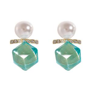送料無料 レーディス エレガント パール 幾何学 デザイン ピアス　　e0128