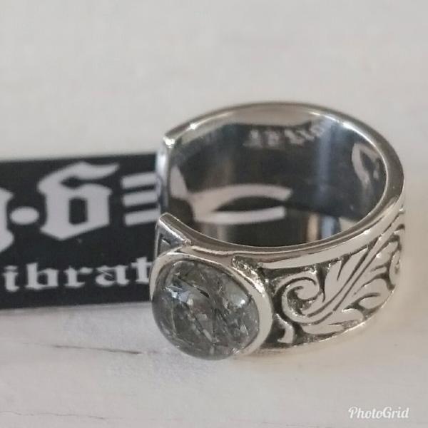 グッドバイブレーション ブラックルチル　イヤーカフ シルバー925 人気ブランド