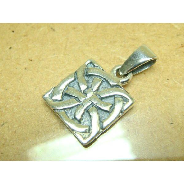 メチャ渋ハード系 ペンダントトップ シンプルプレート シルバー925 プレゼントにもおススメ