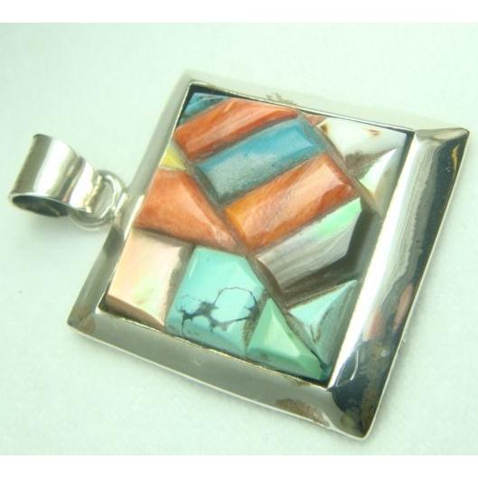 激安　ネイティブ系ペンダントトップ　シェル＆ターコイズ＆サンゴ　シルバー925