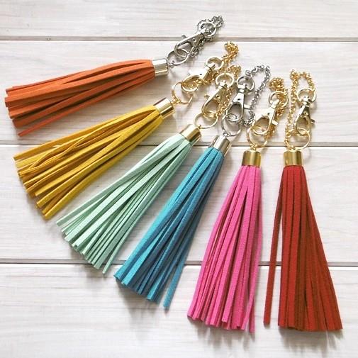 【メール便発送可◯】タッセル チャーム バッグチャーム キーチャーム フェイクスエード スマホケース...