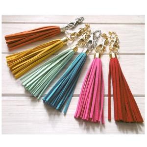 【メール便発送可◯】タッセル チャーム バッグ...の詳細画像1