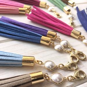 【メール便発送可◯】タッセル チャーム ミニチャーム チャーム パール フェイクスエード スマホケース 携帯ストラップ キーホルダー フリンジ