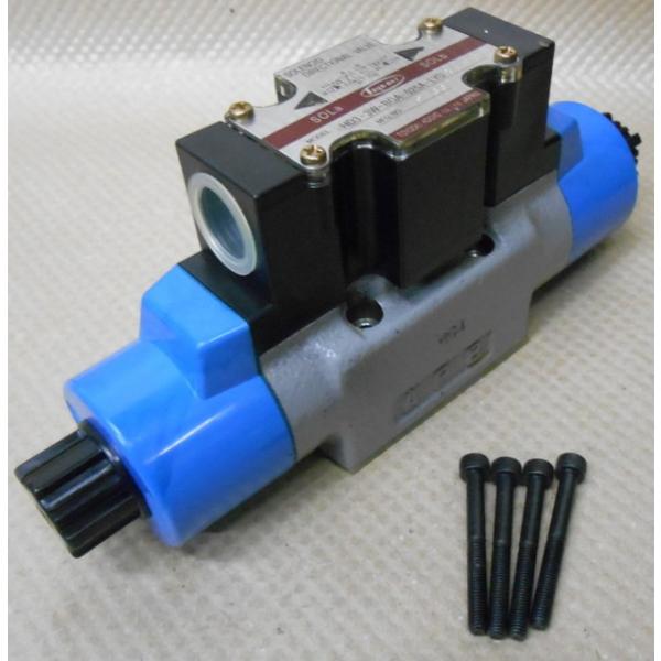 2 豊興工業(TOYOOKI) 電磁切換弁 HD3-3W-BGA-025A-LYD2 DC24V 油...