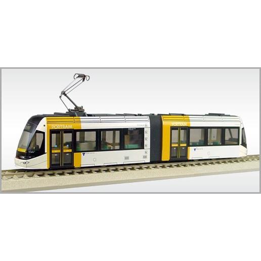 エンドウ　富山ライトレールTLR0600形完成品（黄）1編成入り　プラスチック製 スケール：1/80...