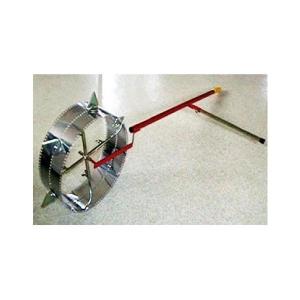 サツママルチ穴あけ機　V型