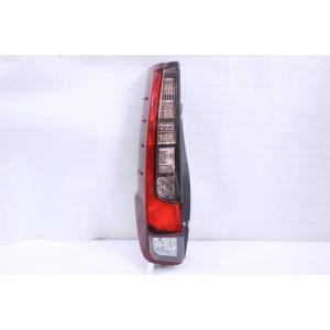トヨタ 純正 エスクァイア 《 ZRR80G 》 左テールランプ 81561-28630 