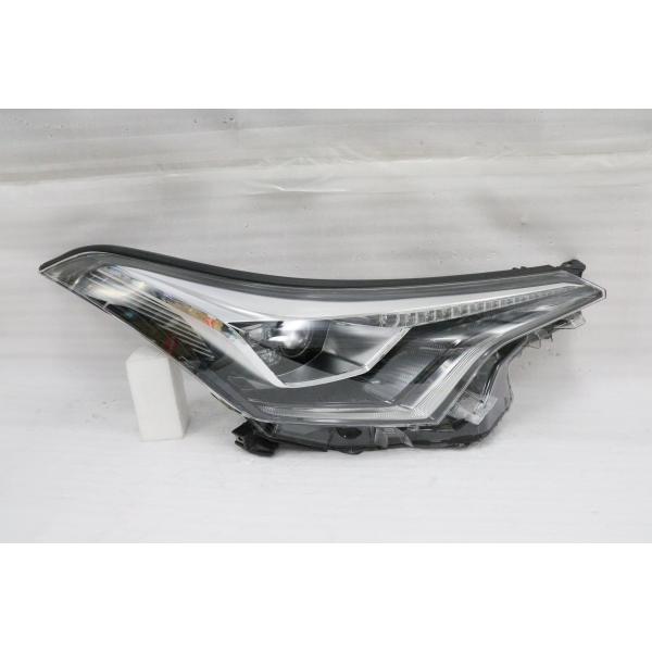 20Y373-Y★前期 LED★ZYX10 NGX10 C-HR 右ヘッドライト★81145-108...