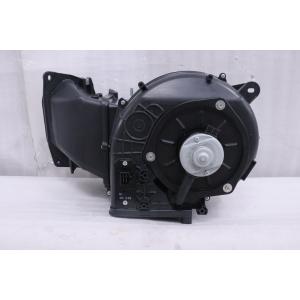 200系、純正ハイエースブロアモーター　新品未使用 トヨタ（TOYOTA） 200系 ハイエース GDH201V GDH206V GDH221K GDH226K