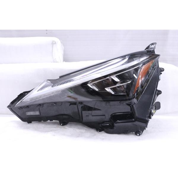 32-1047★美品 LED MZAA10 レクサスUX★左ヘッドライト 3眼 フルLED KOIT...