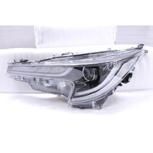 カローラ 22-1113☆【値下】極上品☆LED NRE210 ツーリング☆右ヘッド