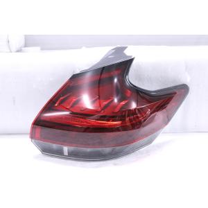 29-585☆美品☆後期 LED Y51 フーガ ハイブリッド☆左テールライト