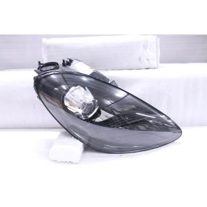 28-1790☆美品☆LED F2 アウディA6（C8）☆右ヘッドライト 4K0.941.036