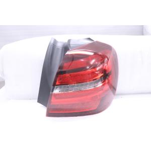 ベンツ X156 GLA 後期 純正 テールランプ 右 A1569069800 44-307☆後期 LED X156 ベンツGLAクラス☆右テールライト A1569069800