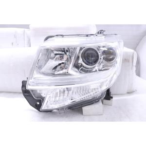 ムーヴ　キャンバス　LA850S LED ヘッドライト　右側　美品 LA850S LA860S ムーヴキャンバス LED右ヘッドライト右ライト LA850S