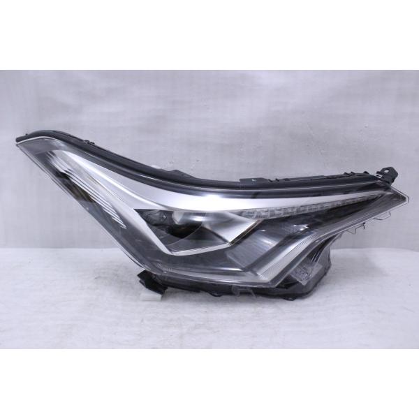 95-1859-Y★美品 前期★LED ZYX10/NGX10 C-HR★右ヘッドライト 81145...