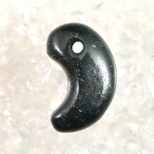 出雲碧玉 出雲石 21mm勾玉 3.45g ディレクトリーカード付 【榎本通商