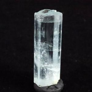 68ctロシア・ザバイカルスキー産アクアマリン結晶 原石 aq118
