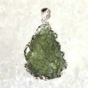 フェナカイト＆モルダバイト 14kgfシナジーペンダント 世界で最も高い