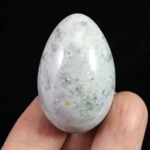 糸魚川翡翠 小滝産 27mm 勾玉 ブルー ディレクトリーカード付 8.0g